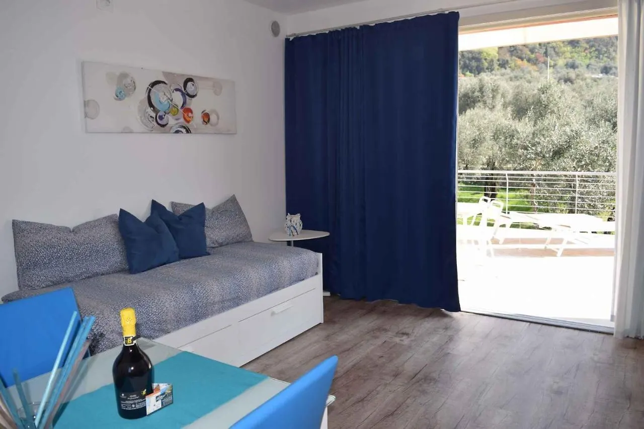 Apartments In Malcesine/Gardasee 22034